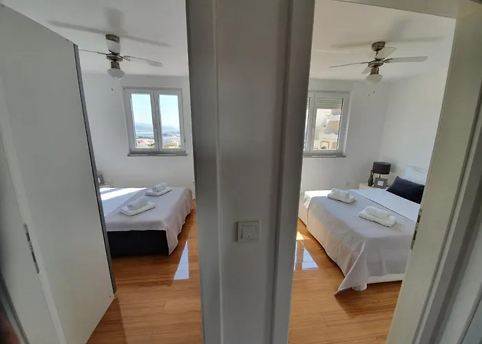 Διαμέρισμα Moon Island Pag Town