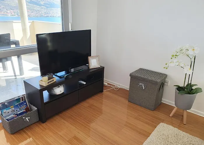 Moon Island Apartmán